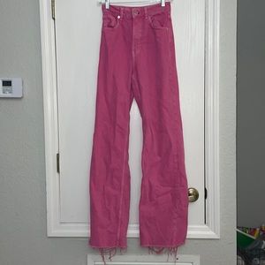 LIKE NEW PINK ZARA JEANS